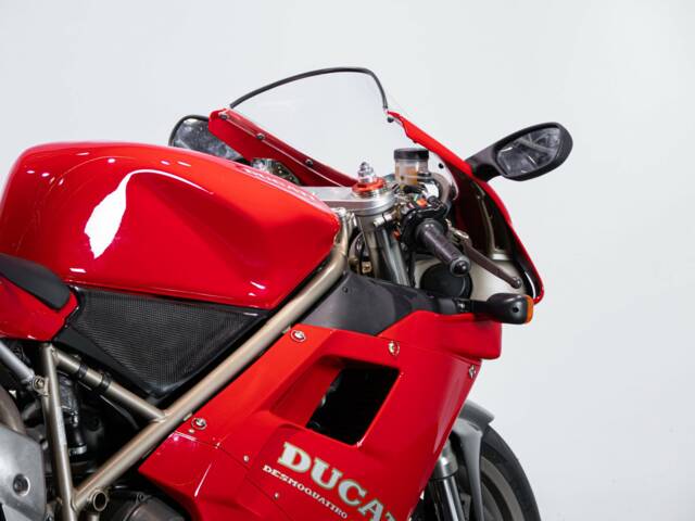 Ducati 916