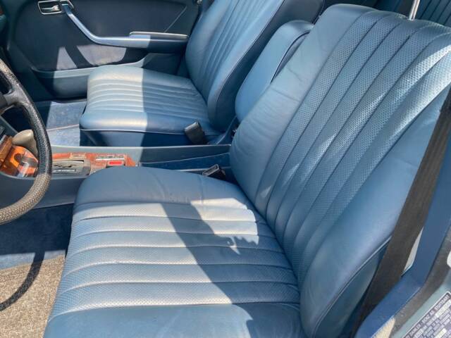 Mercedes-Benz 450 SEL 6,9