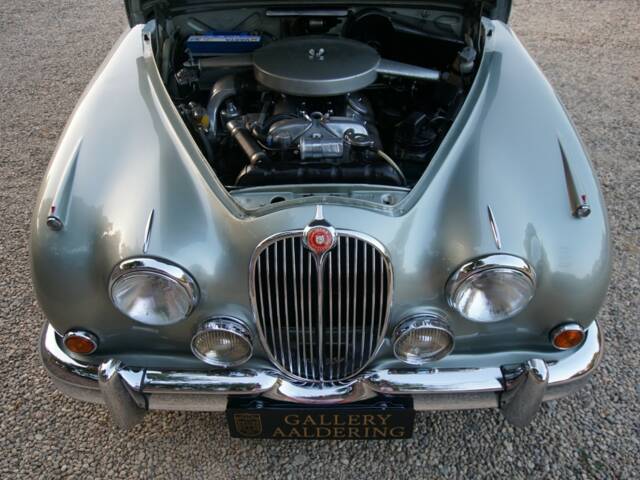 Jaguar Mk II 3.4
