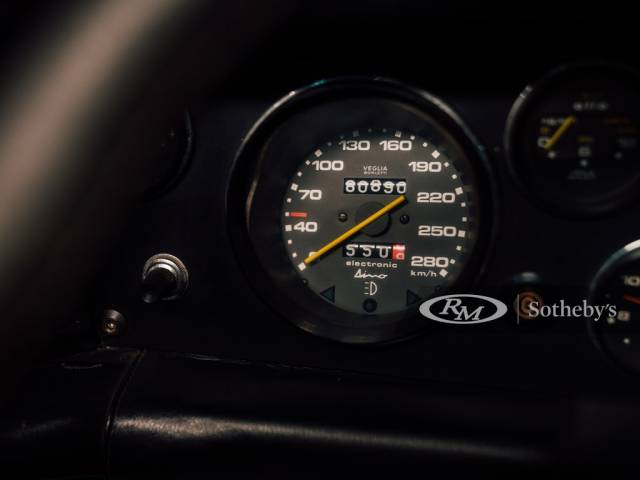 Ferrari Dino 208 GT4