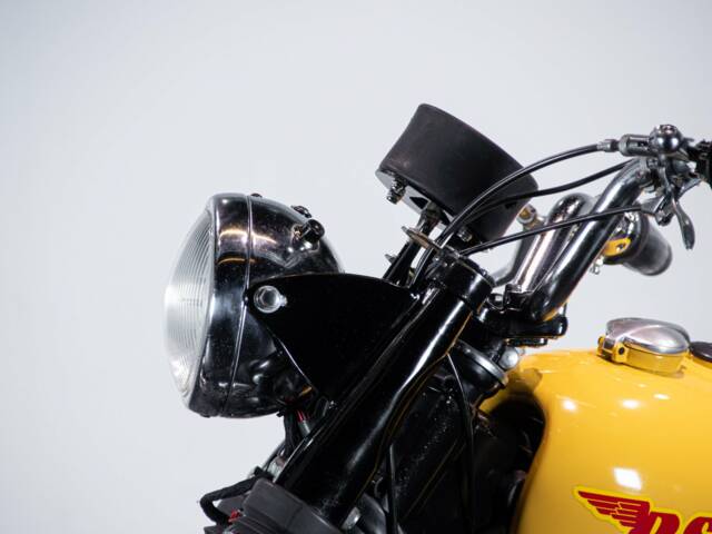 BSA B 44 Victor Grand Prix