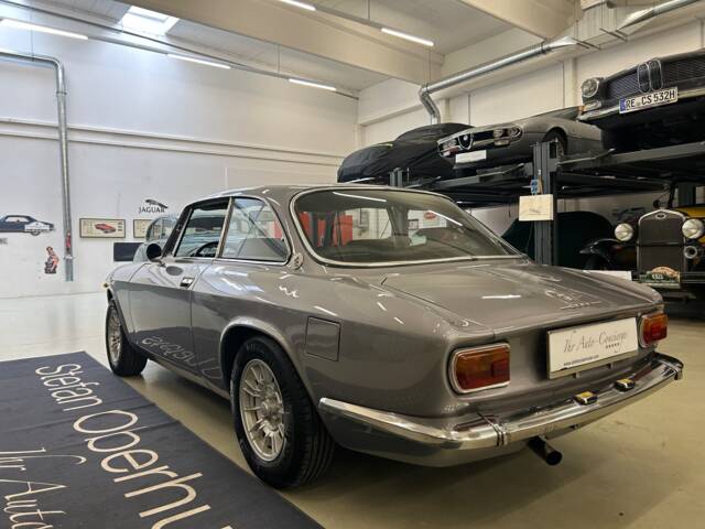 Alfa Romeo 2000 GT Veloce