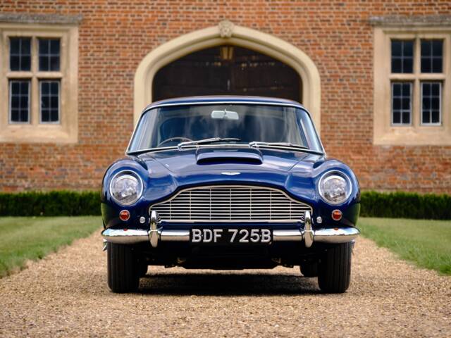 Aston Martin DB 5