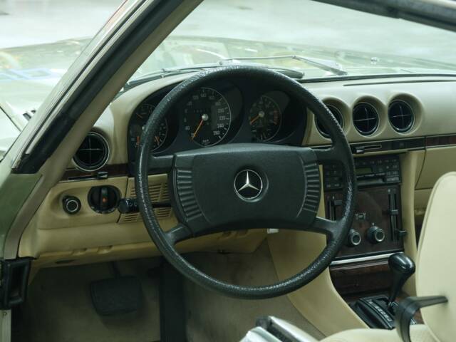 Mercedes-Benz 450 SLC 5,0