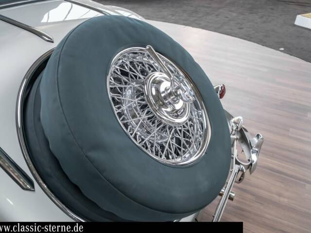 Mercedes-Benz 320n Cabriolet A