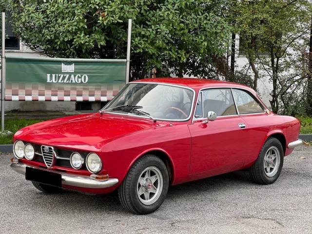 Bild 1/26 von Alfa Romeo 1750 GT Veloce (1968)