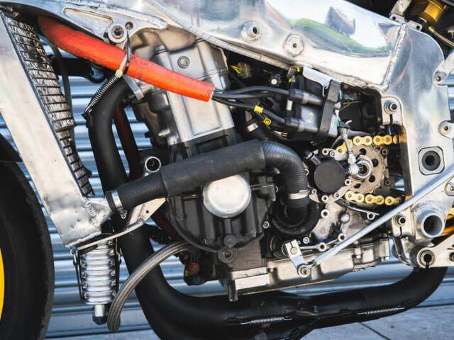 Kawasaki ZX-R 750