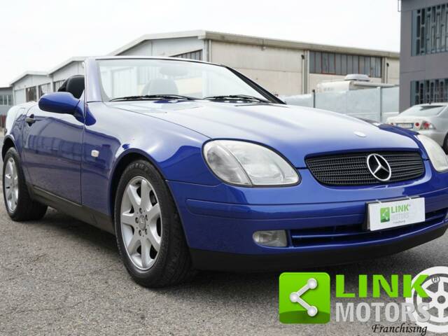 Image 1/10 of Mercedes-Benz SLK 200 Kompressor (1998)