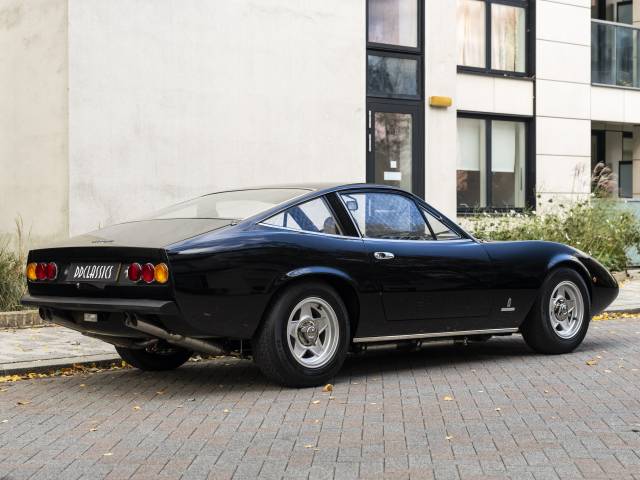 Ferrari 365 GTC/4
