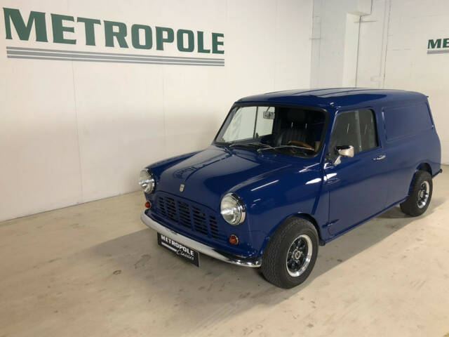 Image 1/21 of Austin Mini Van (1982)