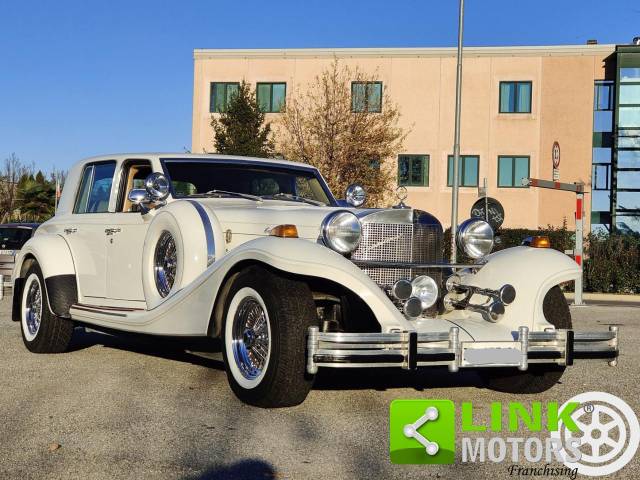 Image 1/10 of Excalibur Phaeton V (1965)