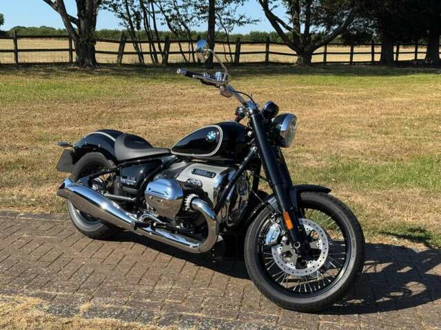 BMW R 18
