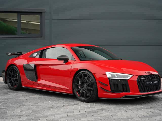 Image 1/50 of Audi R8 V10 plus (2018)