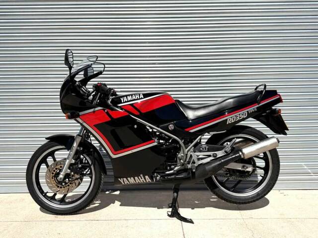 Yamaha RD 350 LC