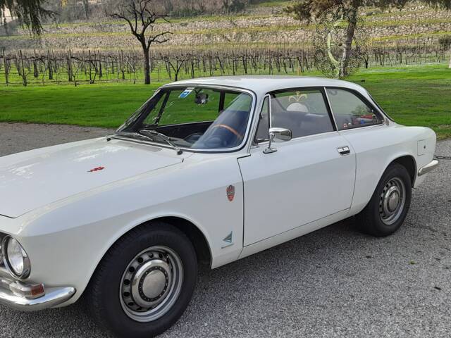 Alfa Romeo 1750 GT Veloce
