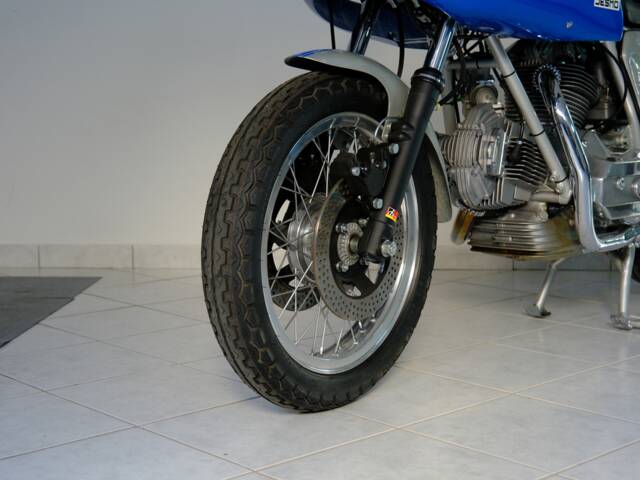 Ducati 900 SS