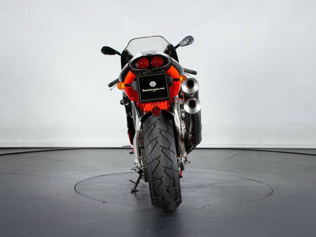 Aprilia RSV 1000 V60