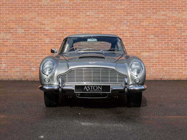 Aston Martin DB 5