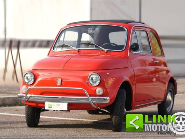 Image 1/9 of FIAT 500 L (1972)