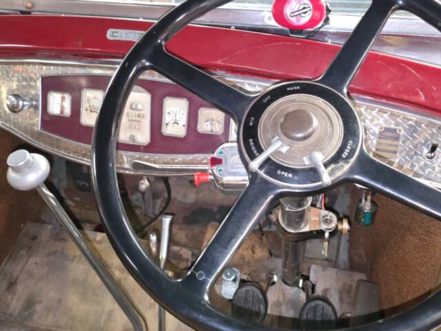 Pierce-Arrow Modell 43