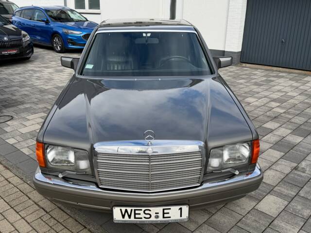 Mercedes-Benz 500 SEL