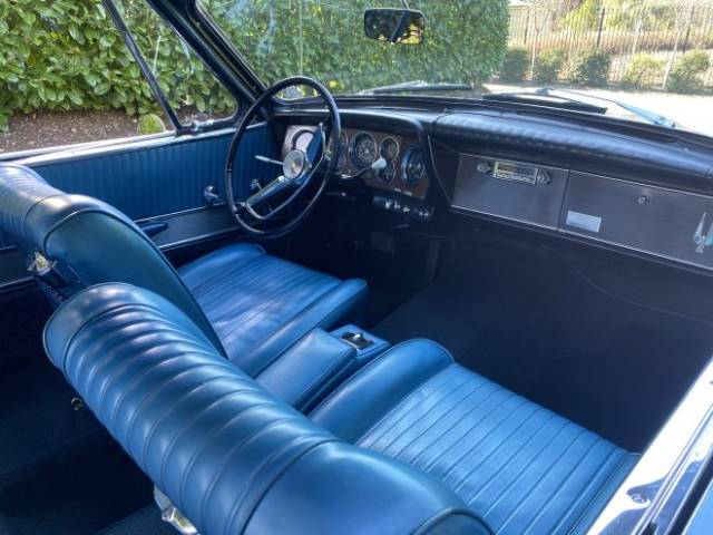 Studebaker GT Hawk