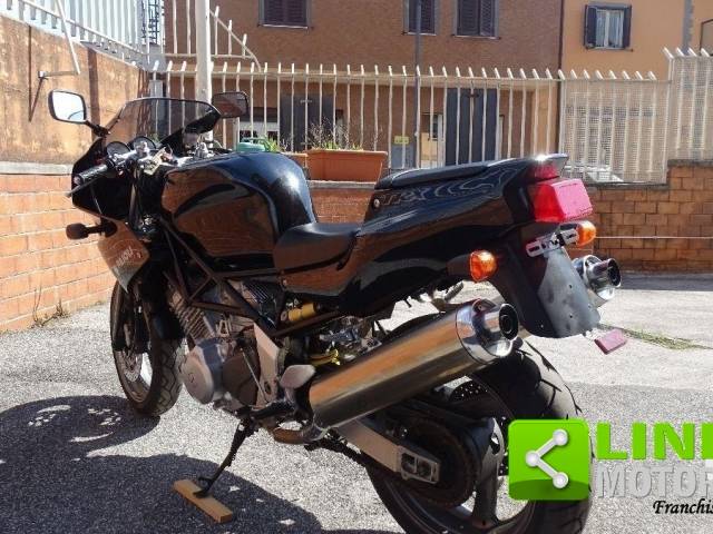 Image 1/17 de Yamaha DUMMY (1999)