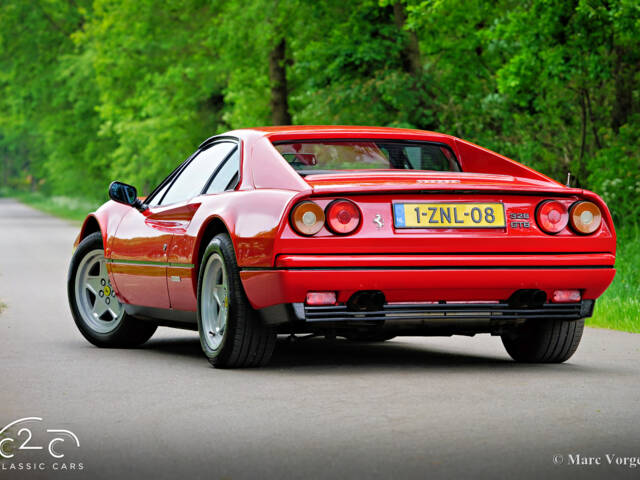 Ferrari 328 GTB