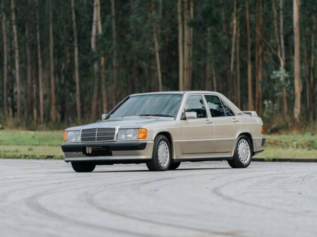 Mercedes-Benz 190 E 2.3-16