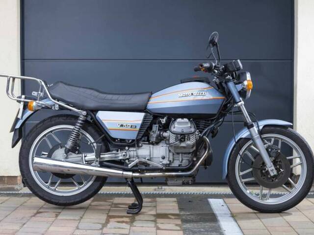 Moto Guzzi V 50 II