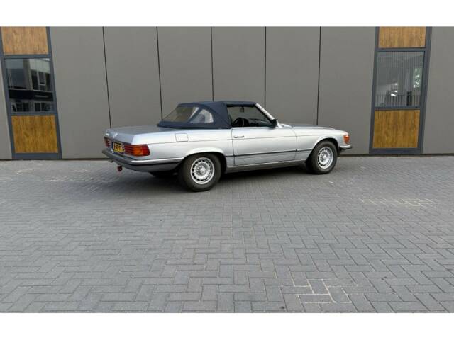 Mercedes-Benz 380 SL
