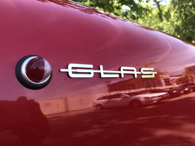 Glas 1300