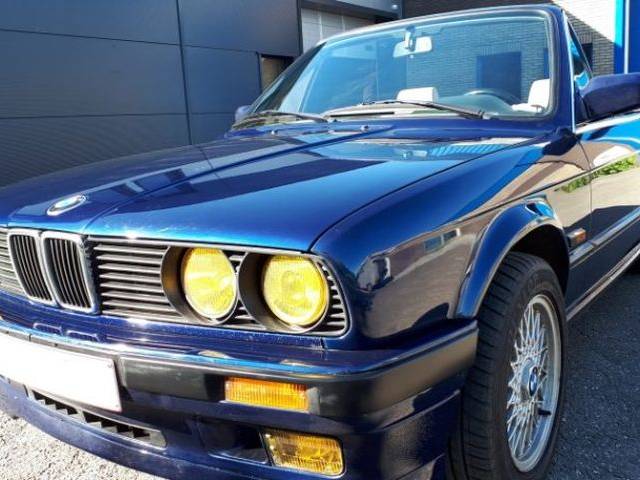 BMW 325i