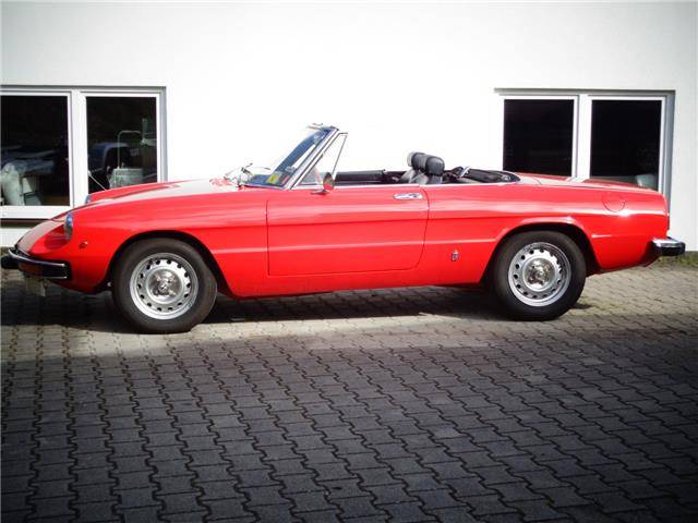 Alfa Romeo 2000 Spider Veloce
