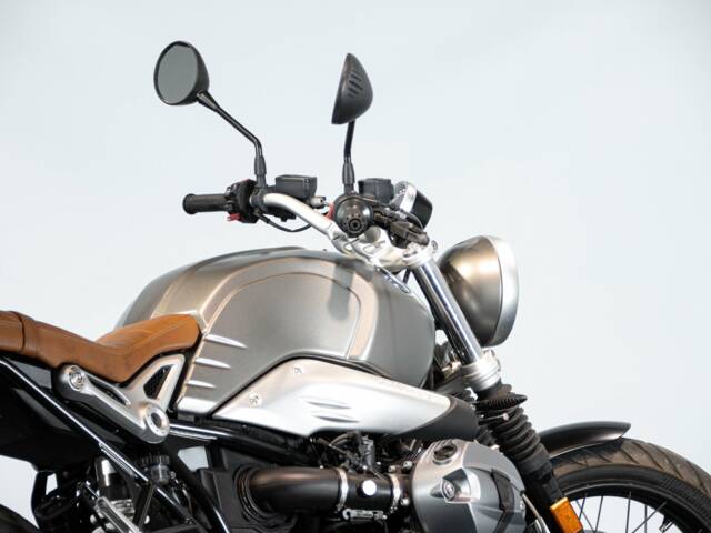 BMW R NineT