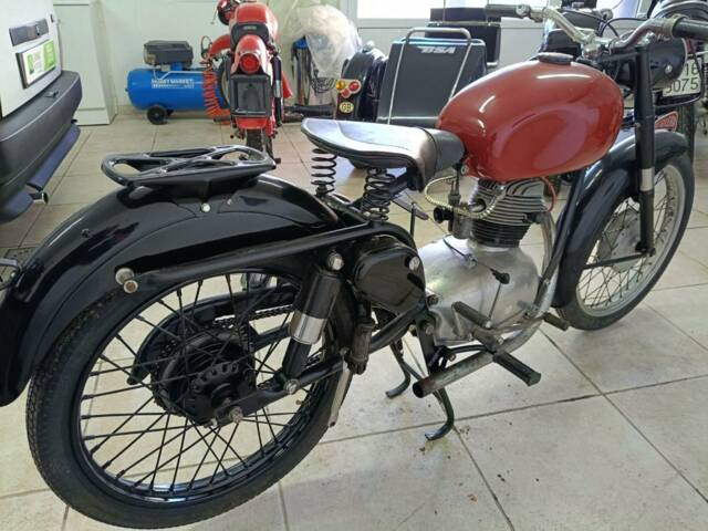 Gilera 150 Sport