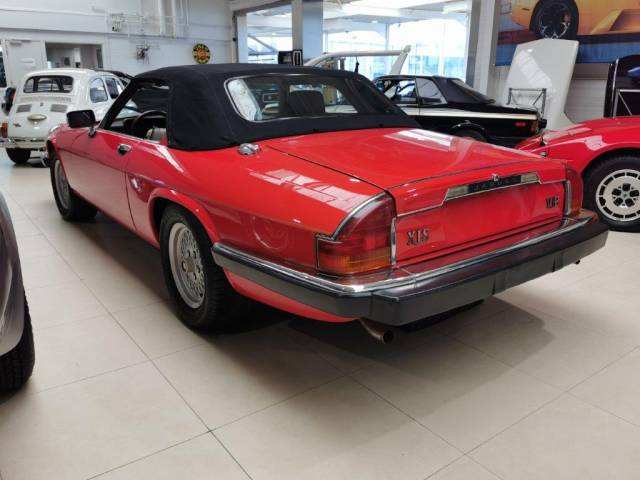 Jaguar XJ-S
