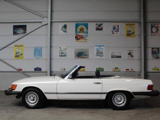 Mercedes-Benz 380 SL