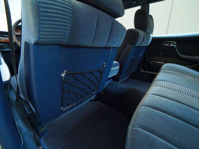 Mercedes-Benz 450 SEL 6,9