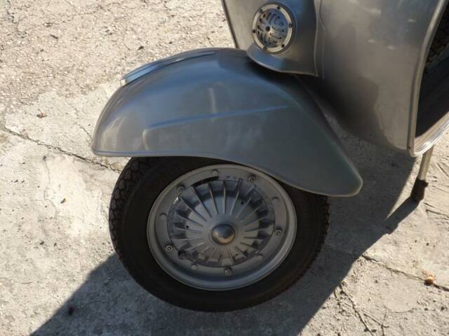 Piaggio Vespa 125 Primavera