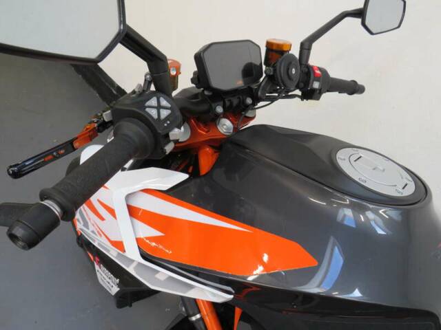 KTM 1290 Super Duke R