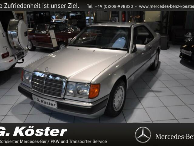 Image 1/15 of Mercedes-Benz 320 CE (1993)