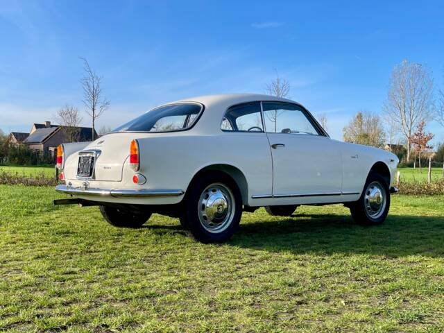 Alfa Romeo Giulia 1600 Sprint
