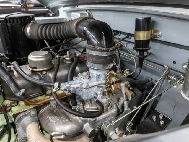 Land Rover 88