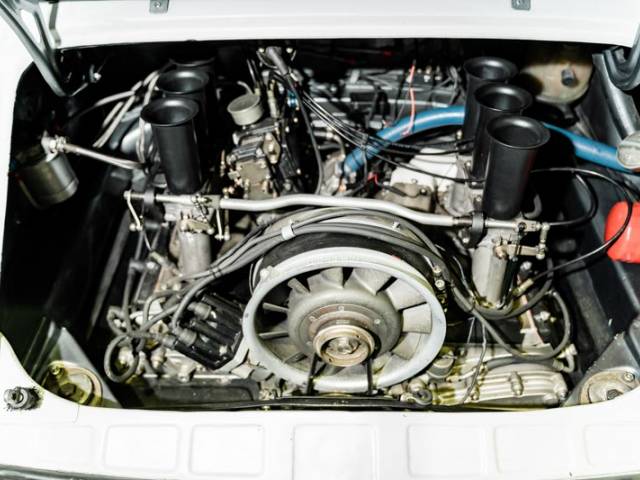 Porsche 911 RSR 3.0