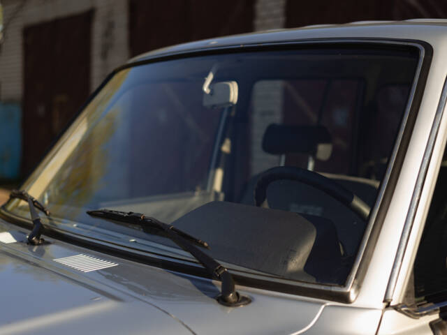Toyota Land Cruiser HJ61 GX