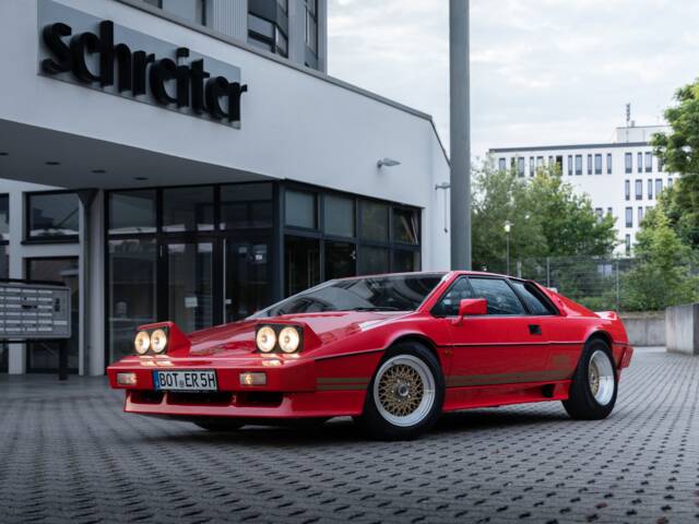 Bild 1/119 von Lotus Esprit Turbo (1981)