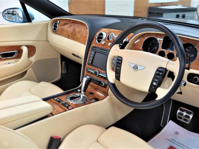 Bentley Continental GTC
