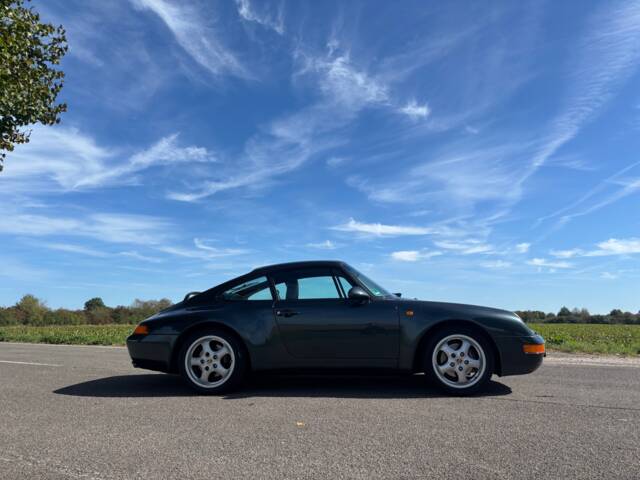 Porsche 911 Carrera