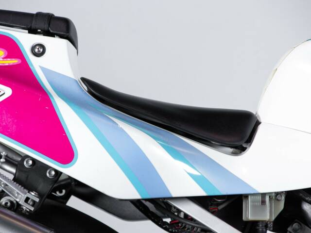 Suzuki RGV 250 Gamma